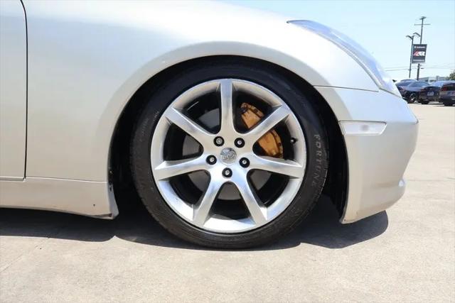 2003 INFINITI G35 Base w/6 Speed Manual