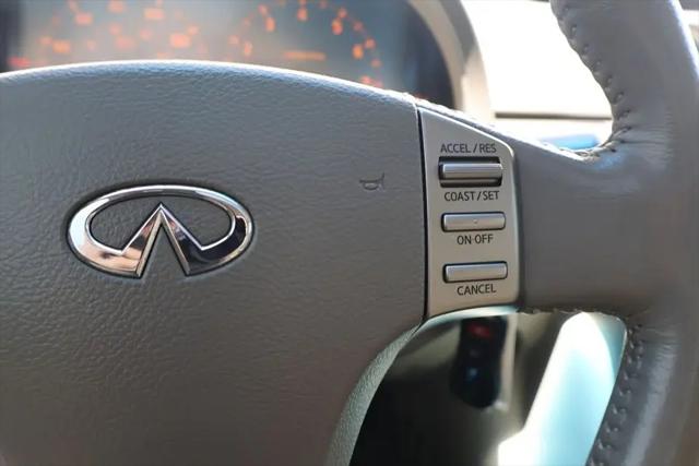 2003 INFINITI G35 Base w/6 Speed Manual