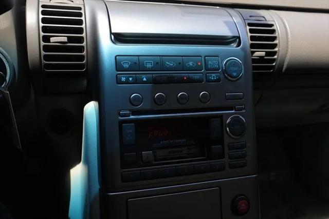 2003 INFINITI G35 Base w/6 Speed Manual