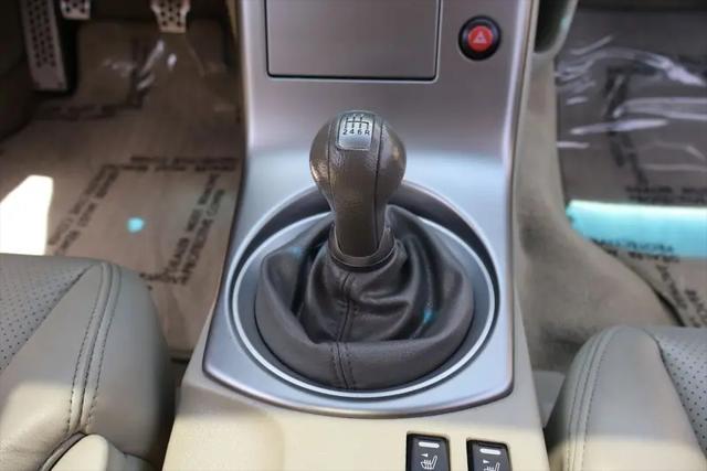 2003 INFINITI G35 Base w/6 Speed Manual
