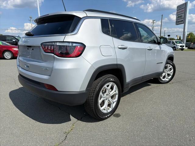 2024 Jeep Compass Latitude 4x4