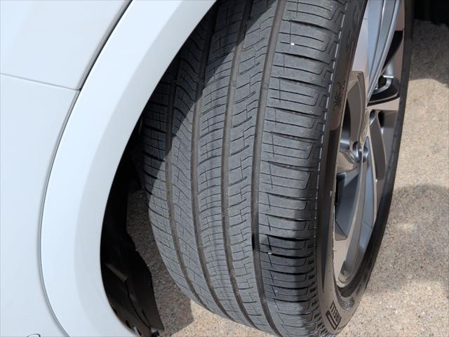 2026 Audi SQ5 Premium Plus TFSI quattro S tronic