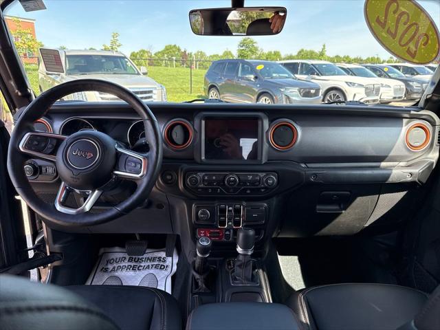 2022 Jeep Gladiator Sport