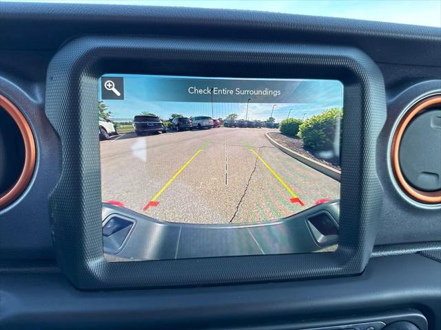 2022 Jeep Gladiator Sport