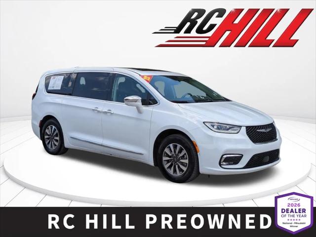 2022 Chrysler Pacifica Hybrid Limited for sale in Deland, FL