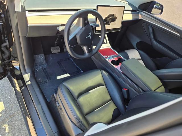2025 Tesla Model Y Long Range Dual Motor All-Wheel Drive