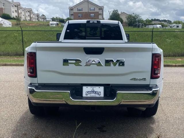 2026 Ram 3500 Tradesman Crew Cab 4x4 8' Box