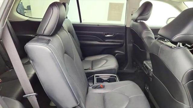 2024 Toyota Grand Highlander Platinum