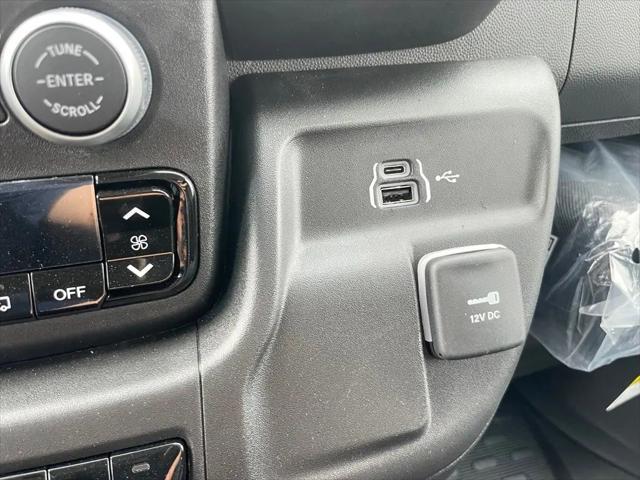 2026 Ram ProMaster 2500 Cargo Van Tradesman High Roof 159 WB w/Pass Seat