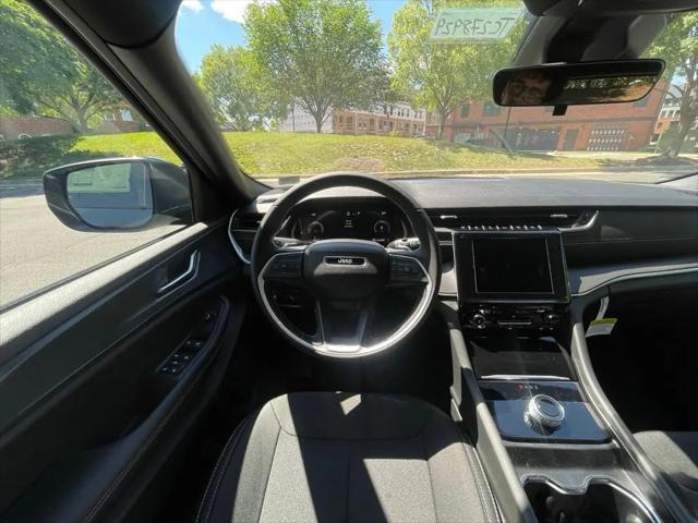2026 Jeep Grand Cherokee Altitude 4x4