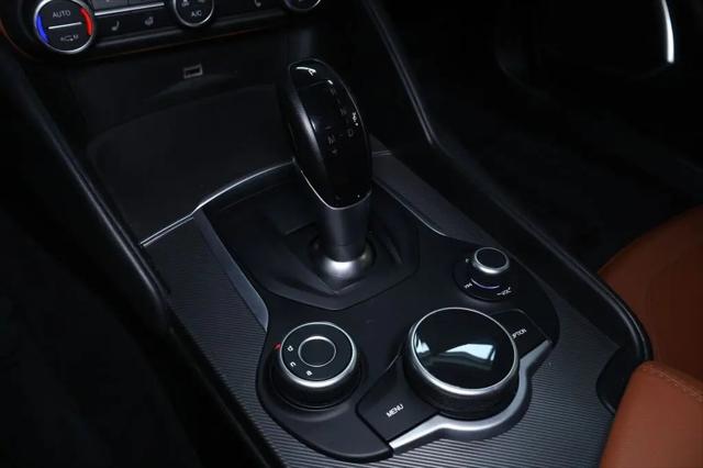2018 Alfa Romeo Giulia Ti Sport AWD