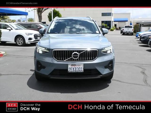 2023 Volvo XC40 B5 Plus Bright Theme