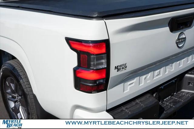 2025 Nissan Frontier Crew Cab SV 4x2