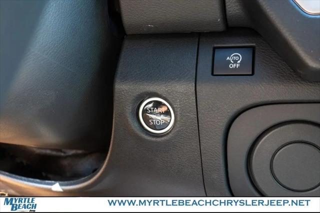 2025 Nissan Frontier Crew Cab SV 4x2