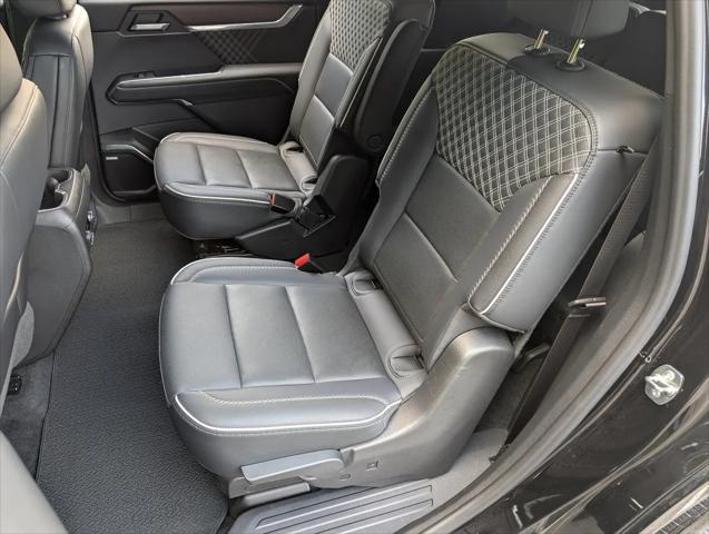 2024 GMC Acadia FWD Denali
