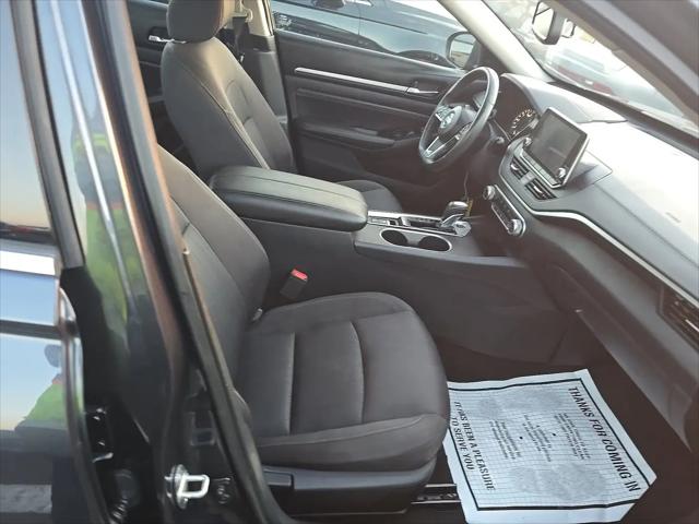 2020 Nissan Altima SV FWD