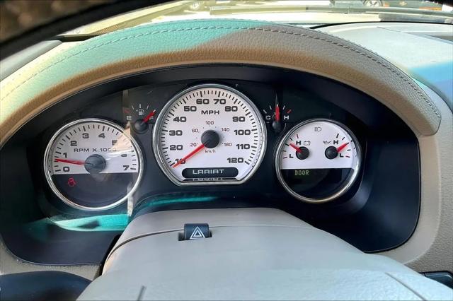 2004 Ford F-150 LARIAT