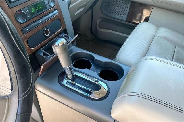 2004 Ford F-150 LARIAT