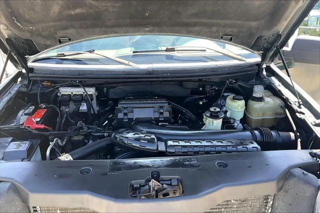 2004 Ford F-150 LARIAT
