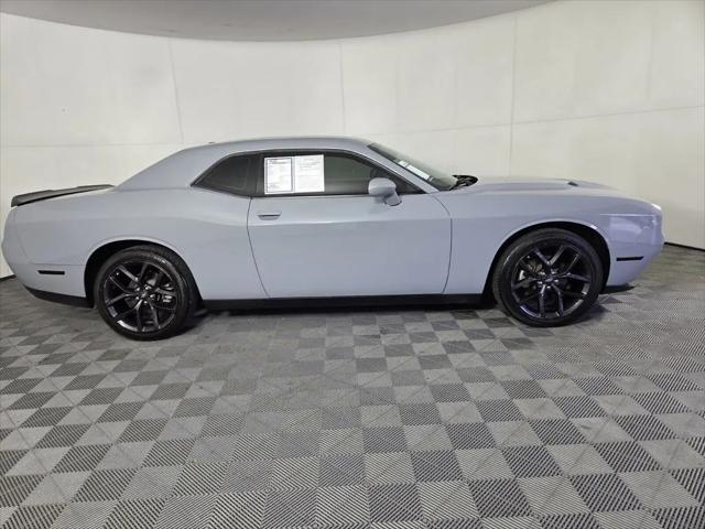 2022 Dodge Challenger SXT