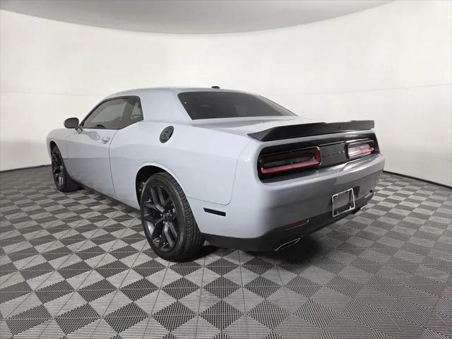 2022 Dodge Challenger SXT