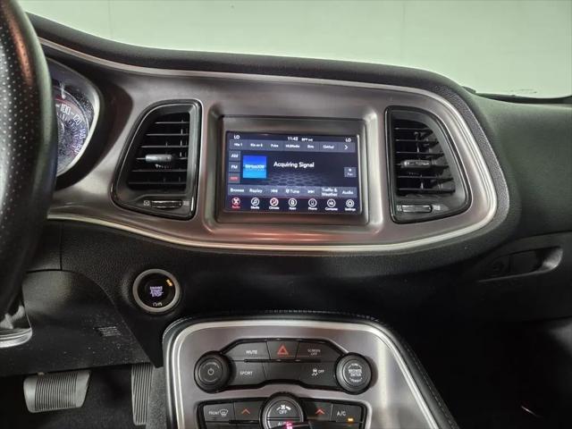 2022 Dodge Challenger SXT