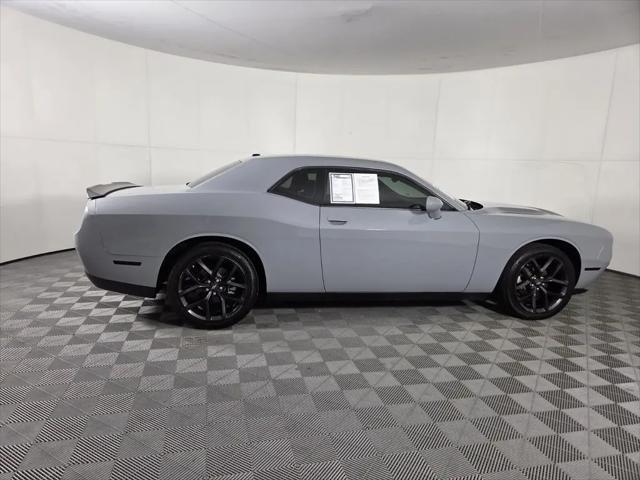 2022 Dodge Challenger SXT