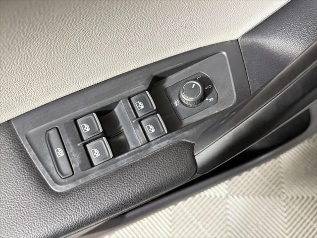 2021 Volkswagen Tiguan 2.0T SE R-Line Black