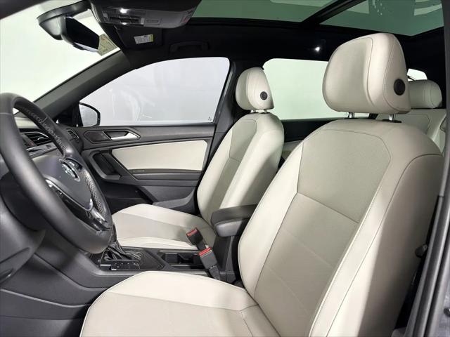 2021 Volkswagen Tiguan 2.0T SE R-Line Black