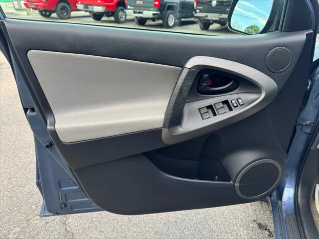 2012 Toyota RAV4 Limited V6
