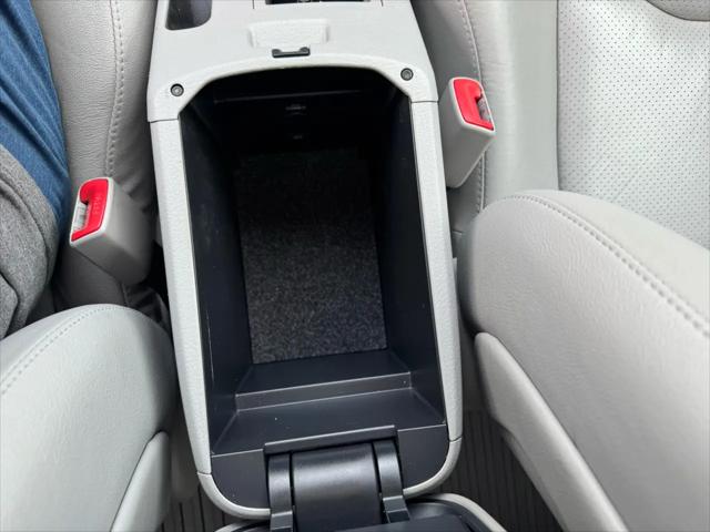 2012 Toyota RAV4 Limited V6