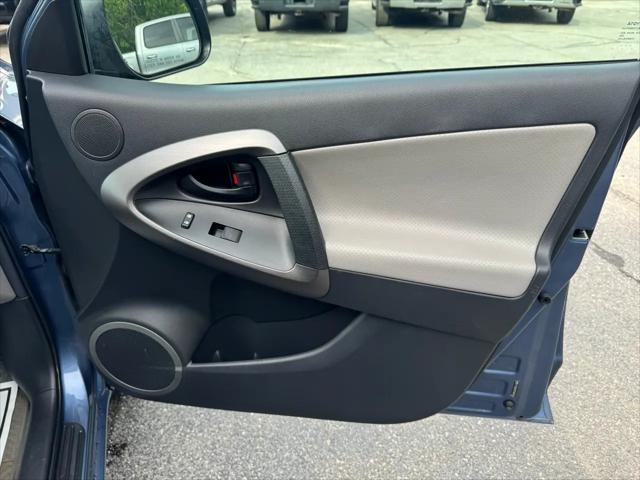 2012 Toyota RAV4 Limited V6