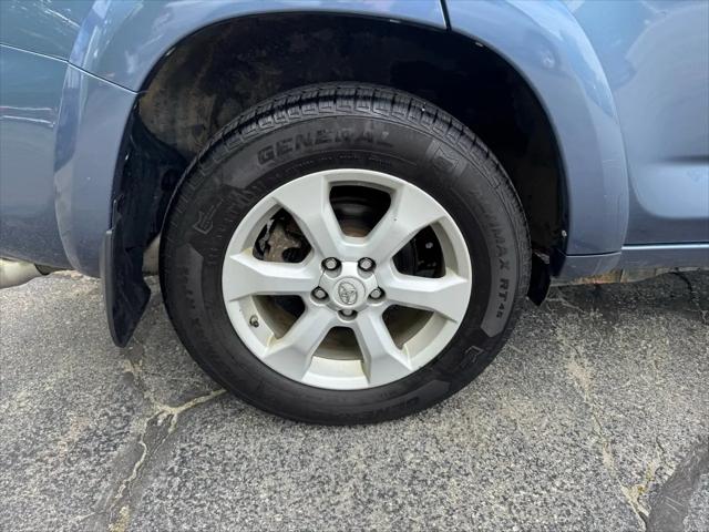 2012 Toyota RAV4 Limited V6