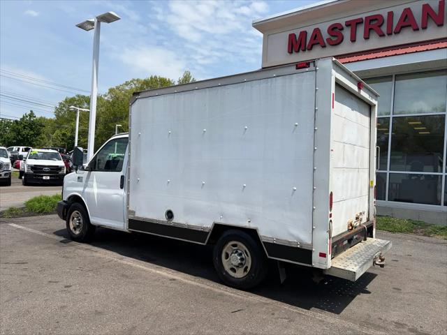 2011 GMC Savana Cutaway Work Van