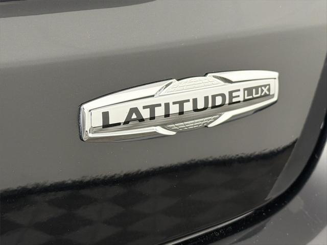 2024 Jeep Compass Latitude Lux FWD