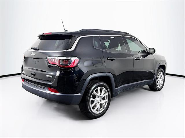 2024 Jeep Compass Latitude Lux FWD