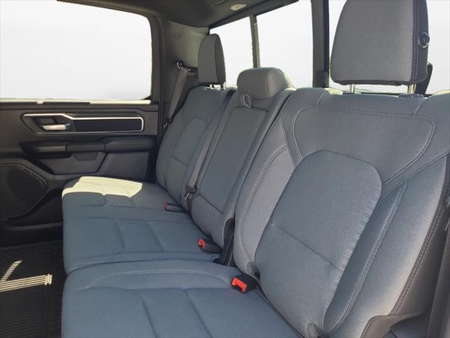 2025 Ram 1500 Big Horn Crew Cab 4x4 5'7" Box