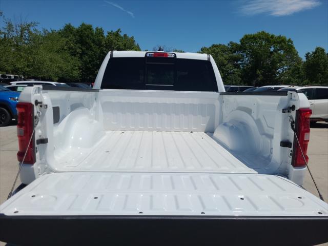 2025 Ram 1500 Big Horn Crew Cab 4x4 5'7" Box