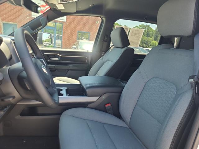 2025 Ram 1500 Big Horn Crew Cab 4x4 5'7" Box