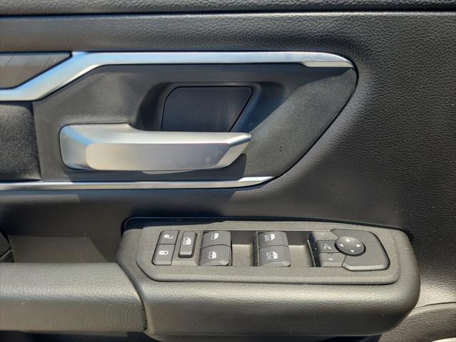 2025 Ram 1500 Big Horn Crew Cab 4x4 5'7" Box