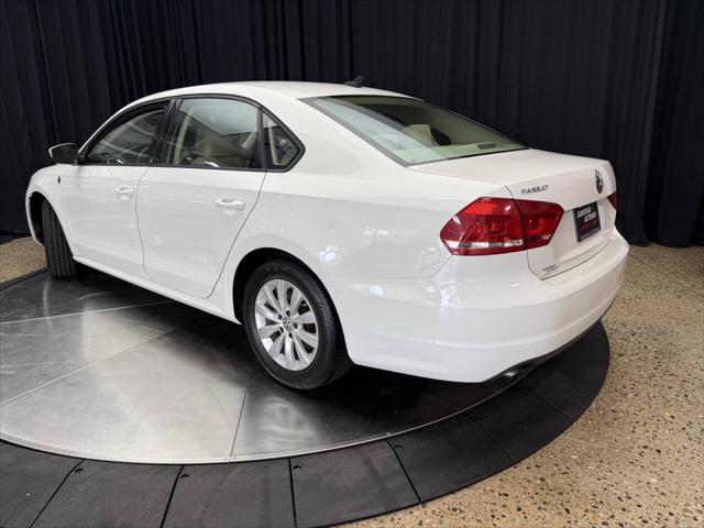 2015 Volkswagen Passat 1.8T Wolfsburg Edition