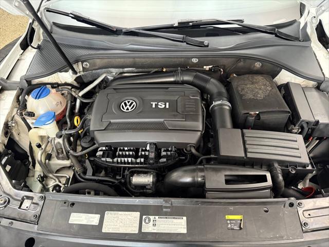 2015 Volkswagen Passat 1.8T Wolfsburg Edition