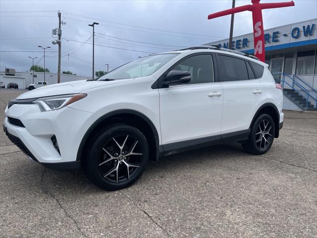 2018 Toyota RAV4 SE