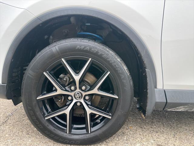 2018 Toyota RAV4 SE