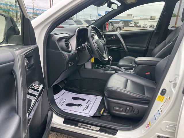 2018 Toyota RAV4 SE