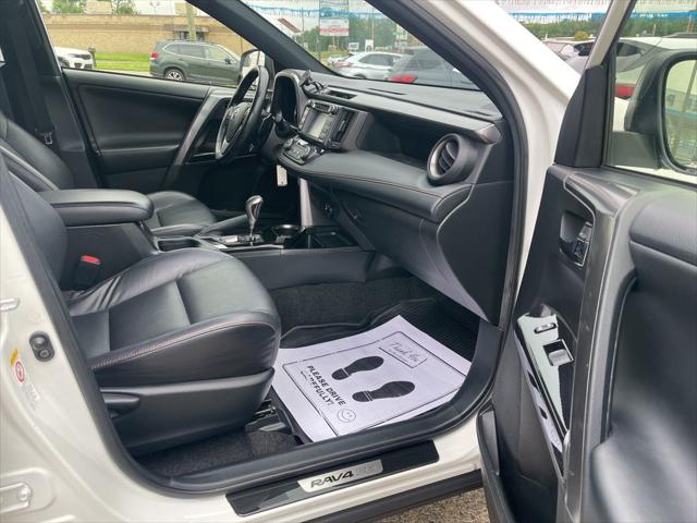 2018 Toyota RAV4 SE