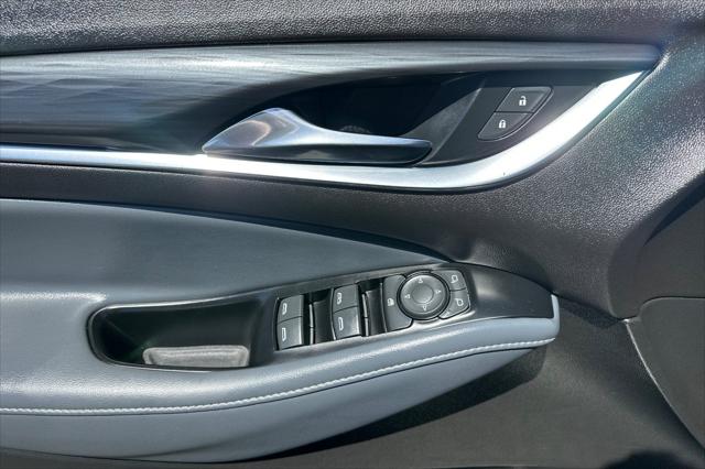 2023 Buick Enclave Essence FWD