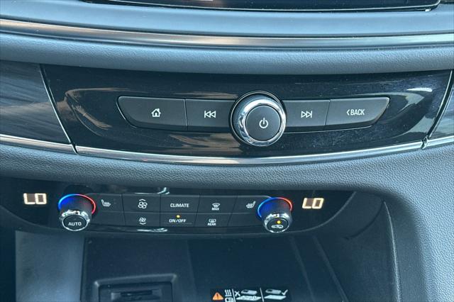 2023 Buick Enclave Essence FWD