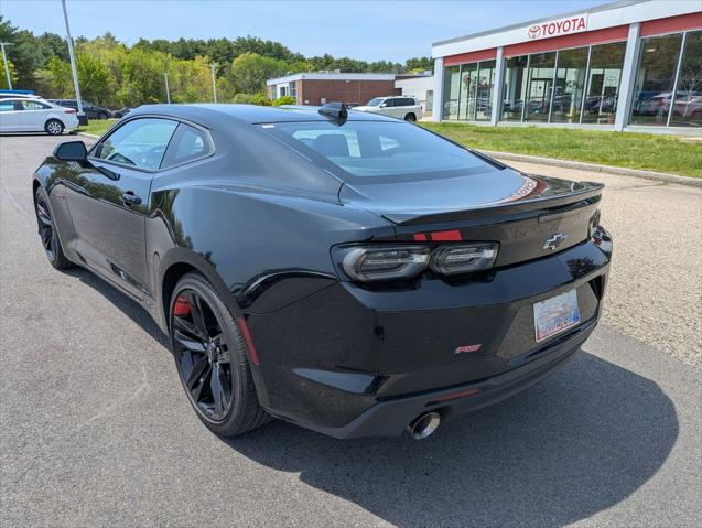 2023 Chevrolet Camaro RWD Coupe 3LT