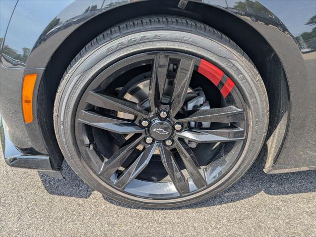 2023 Chevrolet Camaro RWD Coupe 3LT